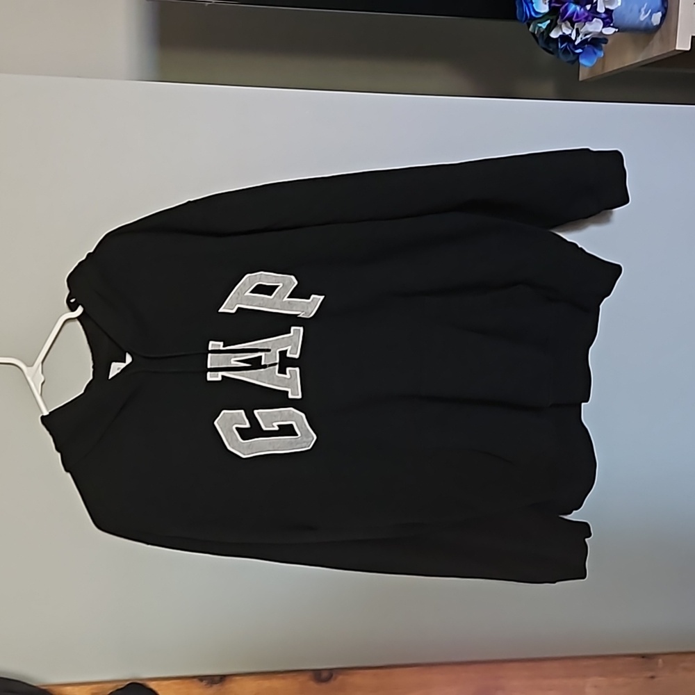 Gap hoodie